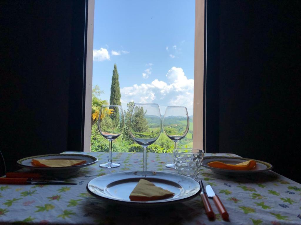 Bb Gli Aristogatti Bed & Breakfast Ghizzano Bagian luar foto