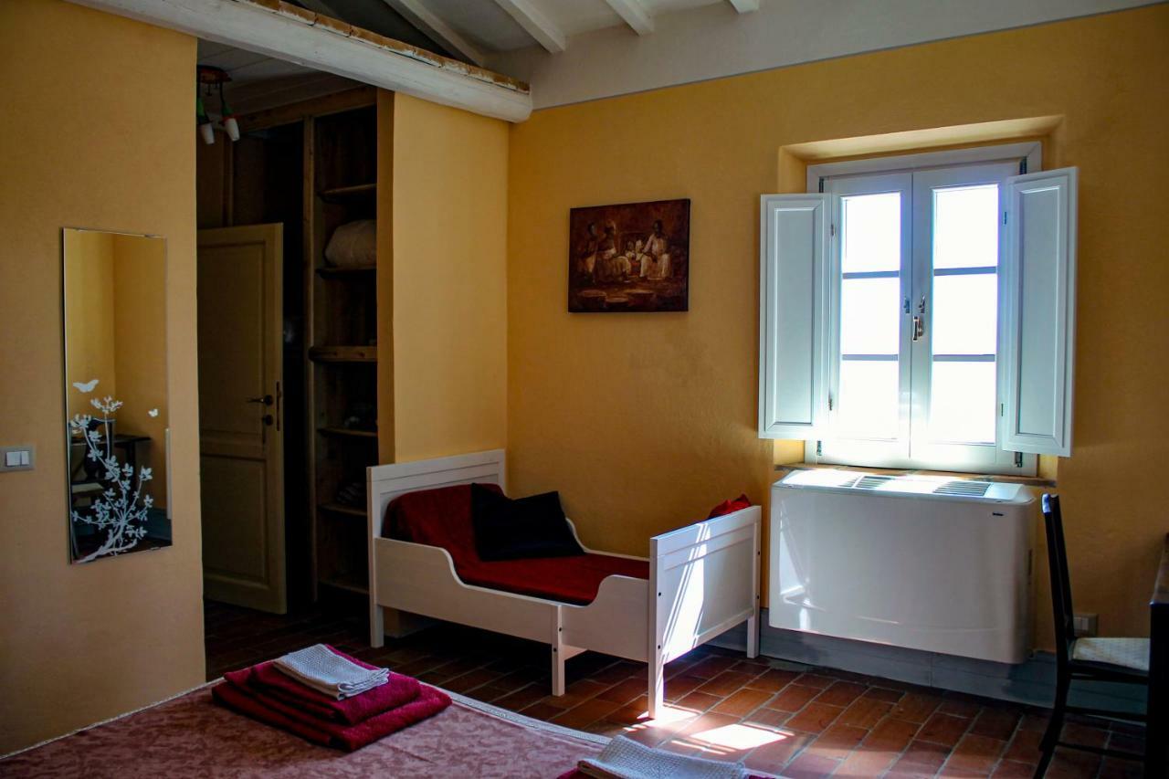 Bb Gli Aristogatti Bed & Breakfast Ghizzano Bagian luar foto